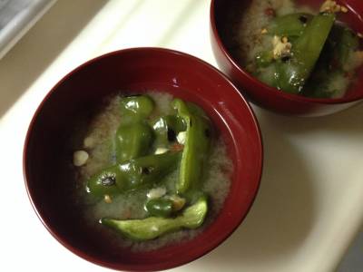 焼きピーマンのみそ汁