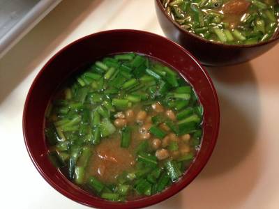 にらと納豆のみそ汁
