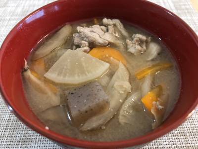 具だくさん豚汁