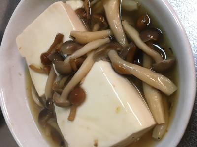 豆腐のきのこあんかけ