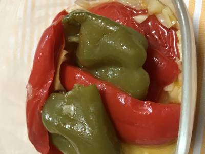 丸ごとピーマンのピリ辛蒸し