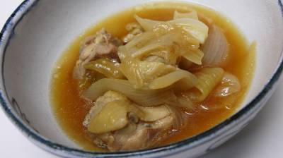 鶏肉とたまねぎの煮物