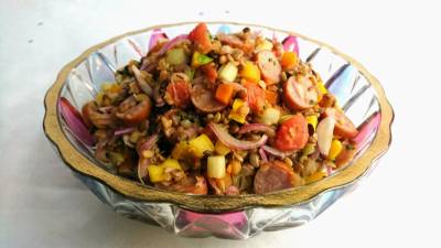 レンズ豆とソーセージのサラダ