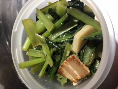 小松菜ベーコン炒め