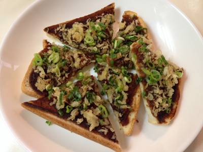 みそ揚げ玉トースト