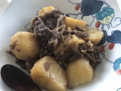 肉じゃがカレー味