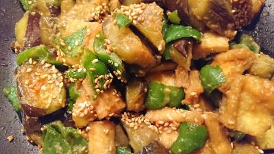 なすと豚肉のしぎ焼き