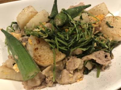 ネバネバ三菜の卵炒（いた）め