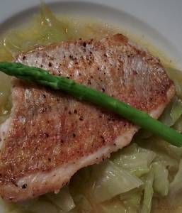 桜鯛のグリル 春キャベツソース