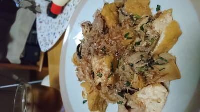 ちぎり厚揚げと豚バラの和風炒め