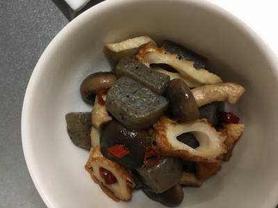 しいたけとこんにゃくのピリ辛煮