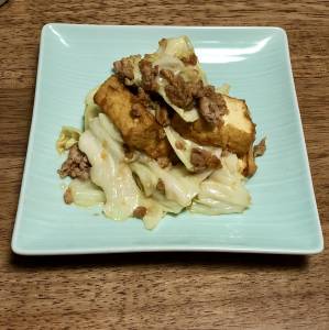 キャベツと厚揚げのみそ炒め