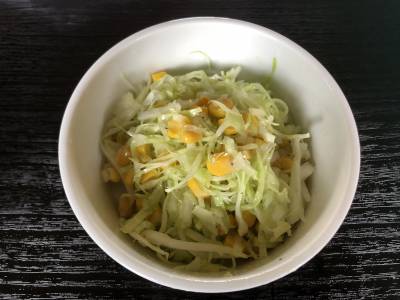 コールスローサラダ