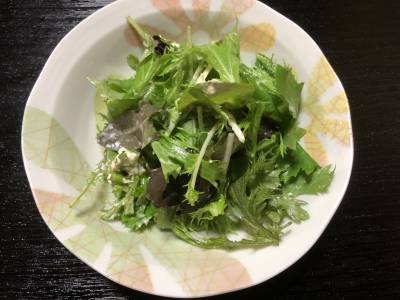 クリームチーズと水菜の柚子こしょうあえ