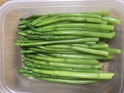 グリーンアスパラガスのゆで方