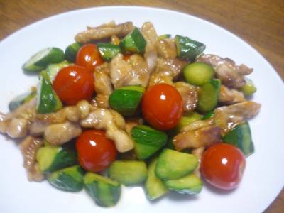 きゅうりと鶏肉の甘酢炒め
