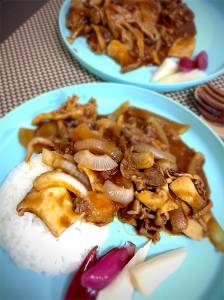 きのこたっぷりハヤシライス