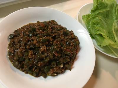 ピーマンみそそぼろ