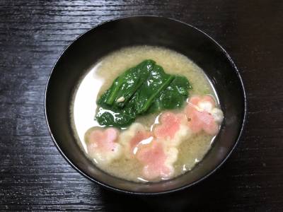 ほうれんそうと麩のみそ汁