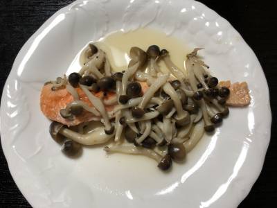 秋ざけときのこのいっしょ焼き