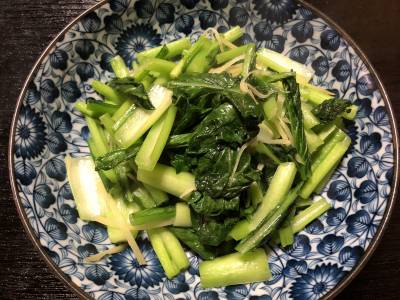 小松菜の塩炒め