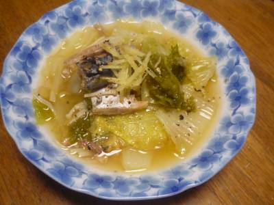 白菜とさば缶の煮物