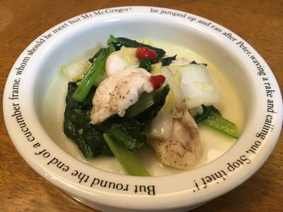 小松菜と鶏肉の塩炒（いた）め