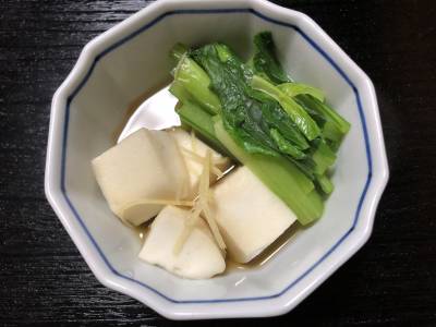 はんぺんと小松菜の煮物