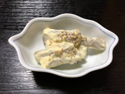 たたきごぼうのサラダ