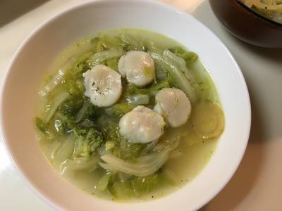 白菜と帆立てのしょうがスープ煮