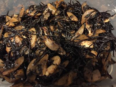 ごぼうとひじきのきんぴら