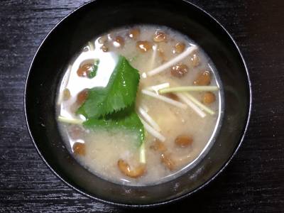 なめこのみそ汁