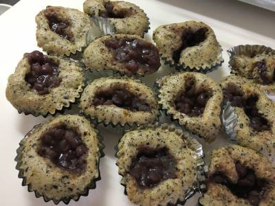 ごま入り蒸しカステラ