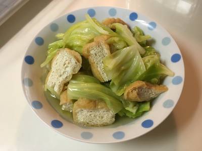 春キャベツと油揚げのサッと煮