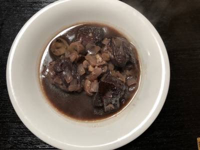 鶏の赤ワイン煮