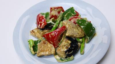 豚ロースと彩り野菜のオイマヨ炒め