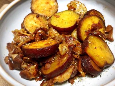 さつまいもと豚肉のバターじょうゆ焼き