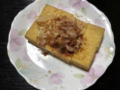 厚揚げのおかかねぎのせ