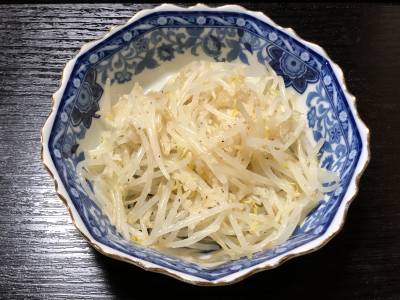 ピリ辛おろしもやし