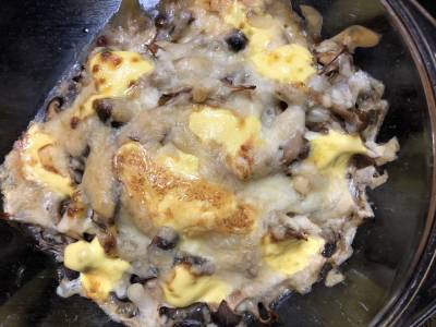 きのこと豚肉のチーズマヨネーズ焼き