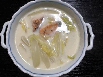 白菜の豆乳シチュー
