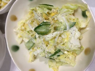 コールスローサラダ