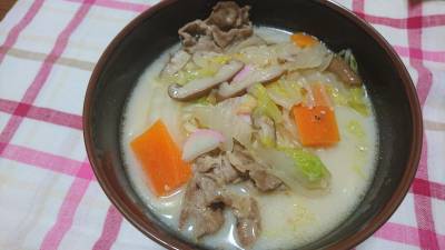 煮込みチャンポンうどん