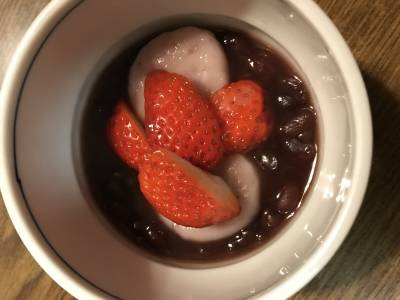 いちご白玉ぜんざい