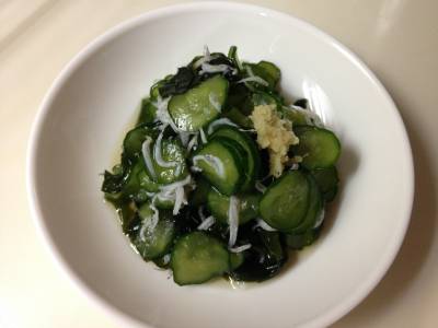 きゅうりとわかめの酢の物