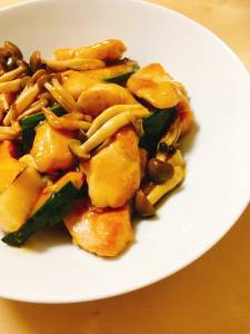 鶏むねと秋野菜の甘酢あん