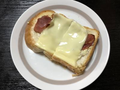 きのこペーストトースト