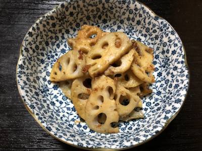 厚切りれんこんのきんぴら