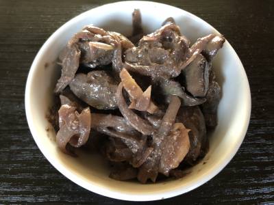 鶏レバーの赤ワイン煮