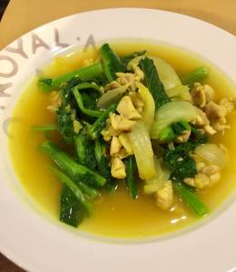 新たまねぎと菜の花のシンプルカレー